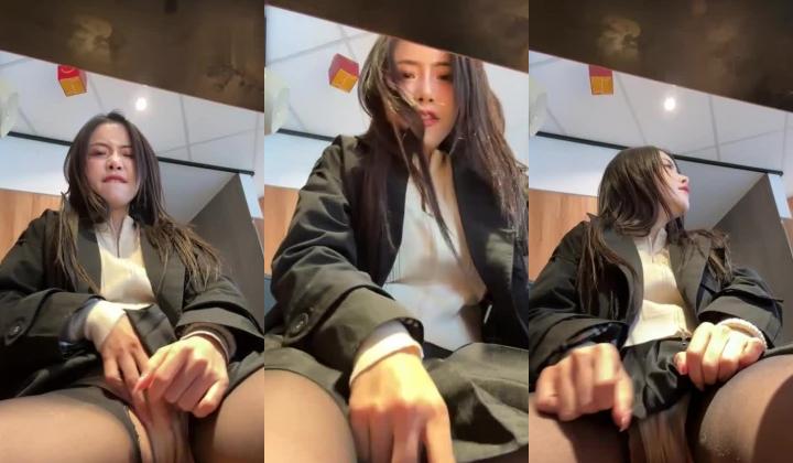 ️户外主播【qingqing-ss】高颜值长腿丝袜、公园、网吧大胆裸露自慰