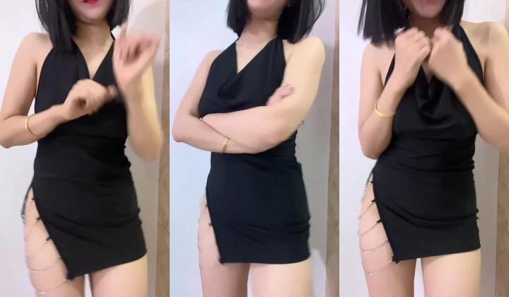 快手颜值少妇【媛猫儿】极品御姐榨精小鲜肉，好身材大长腿，足交圣体，逼肥奶圆