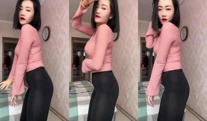 快手颜值少妇【媛猫儿】极品御姐榨精小鲜肉，好身材大长腿，足交圣体，逼肥奶圆