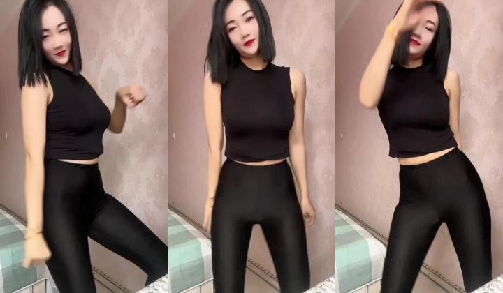 快手颜值少妇【媛猫儿】极品御姐榨精小鲜肉，好身材大长腿，足交圣体，逼肥奶圆