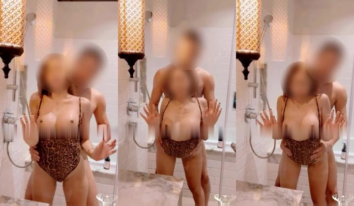 《顶级性爱 炸弹》露脸女神究极泄密！网红27万粉豪哥的小母狗九头身尤物siroc最新私拍~珠圆玉