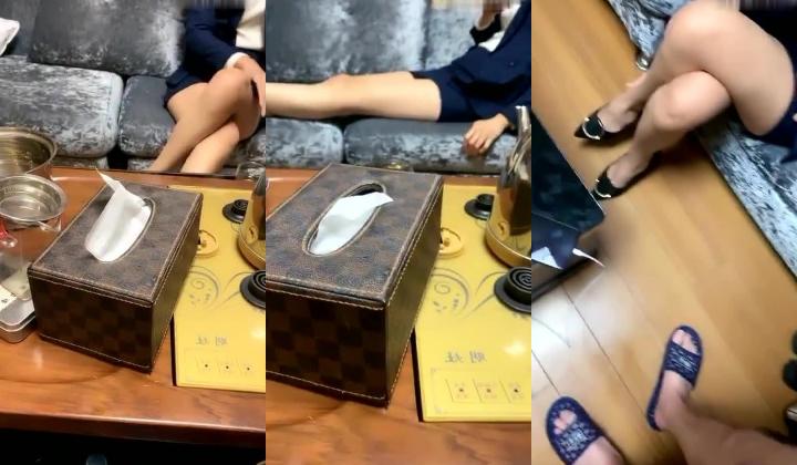 【王子哥专啪学生妹】酒店约操害羞学生妹，鸳鸯浴，小制服，抠穴，口交，后入小翘臀，天天干学生奔驰哥