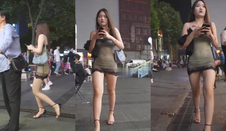 『BCbananacat』街拍系列 完美前后抄底气质少妇嫩妹