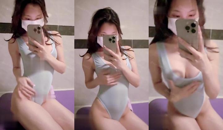 推特极品反差骚鸡【小巴 xiaoba02】最新裸舞自慰视频合集
