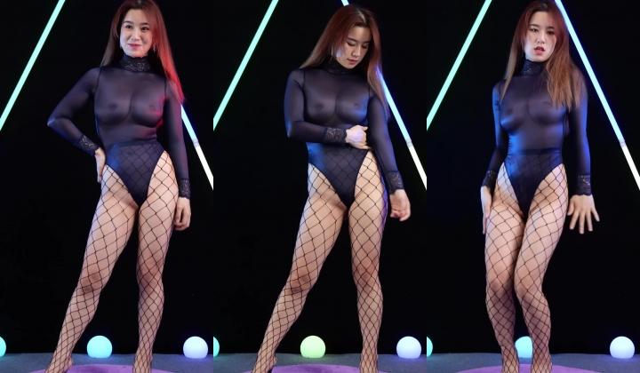 【魔丽舞社】巨乳美女『楚琪』流出情趣丝袜高跟抖大奶私房裸舞