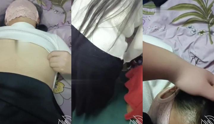 【母子 ️乱伦通奸】 与母缠绵 伟大母爱一瞬间肛交梦成真 太紧了 快感吞没母亲淫语不断 坏儿子~