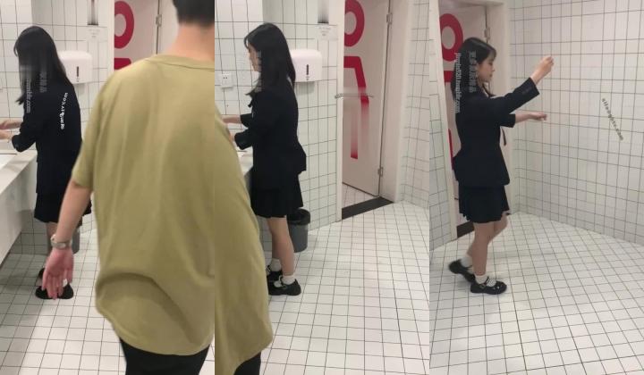 牛逼坑神专搞气质小姐姐某美女如云场所女公厕全景偸拍数位靓妹方便逼脸同框有极品B