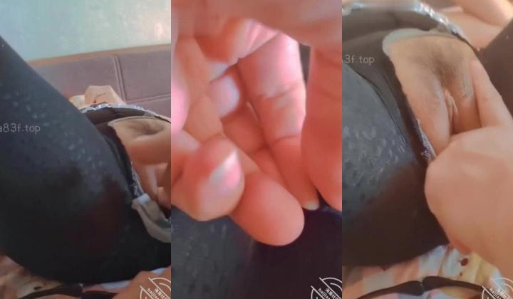 海角社区熟女控大神金胖子 ️约操公司的76年少妇人妻会计贺春燕，骚丝袜紧嫩逼阿姨，被干尿喷水