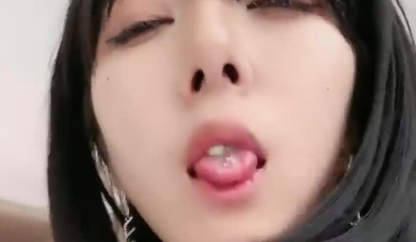 下线了大半年的超级纯欲短发女神-奶球 2024首次回归上线，一上来就被连续操3小时，菊花没那么难