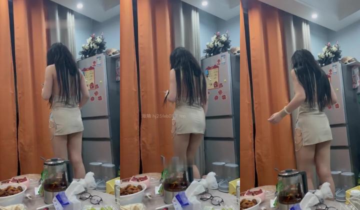 海角继父，【我是奶气草莓】和女儿乱伦合集，上高二的女儿当着老婆的面给我口