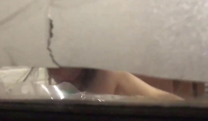 大神偷听小王子 ️ 酒店门缝偷拍情侣做爱女友被操多次高潮大声淫叫体验别样的偷窥快感