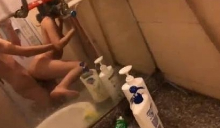 【坑前女友系列】江苏大学工商管理系花李晓婕和新男友不雅做爱视频流出