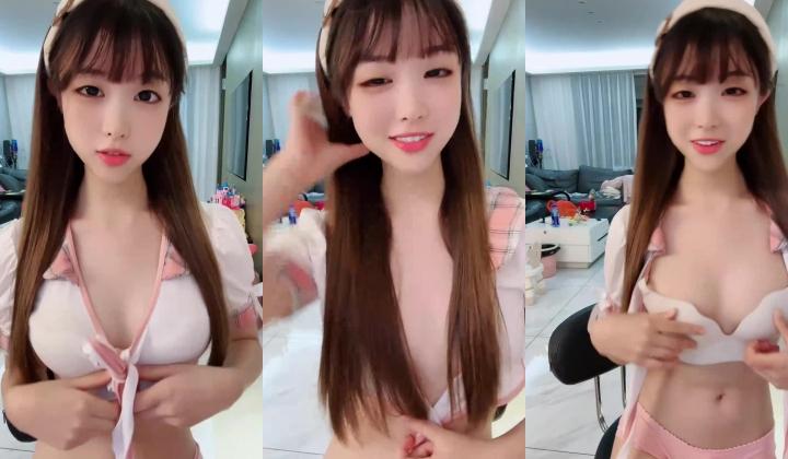 ️清纯可爱，顶级校花【懒羊羊大王】下海福利，道具抽插~喷水~好湿~好润~过瘾