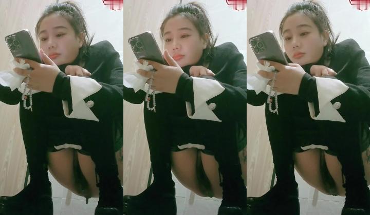 商场女厕全景偷拍多位小姐姐的极品小嫩鲍