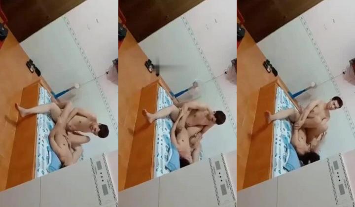 【猎奇稀缺 ️大开眼界】 门缝窗外偷拍 刺激偷拍情侣沉浸式啪啪 被偷拍都不知道 各式姿势操的好疯狂刺激