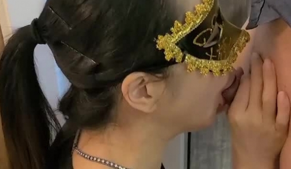 韩国高质量黑丝高跟情侣「henry_sera」「sarah579」OF私拍 绿帽淫妻约单男到家里