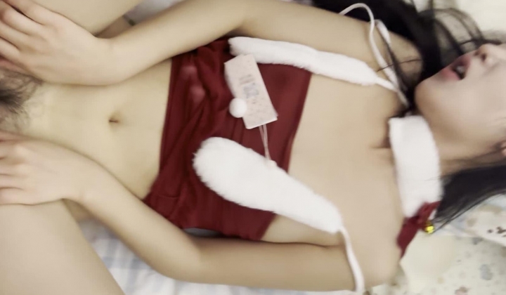 内蒙古女神级美女露脸性爱自拍，表里不一真滴反差啊