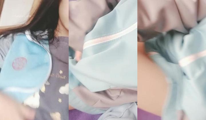 青春无敌举牌圈嫩妹极品反差婊，多位小姐姐私人高价定制