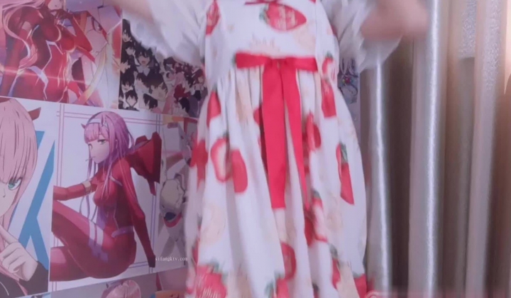 青春无敌 举牌圈 嫩妹极品反差婊，多位小姐姐私人高价定制