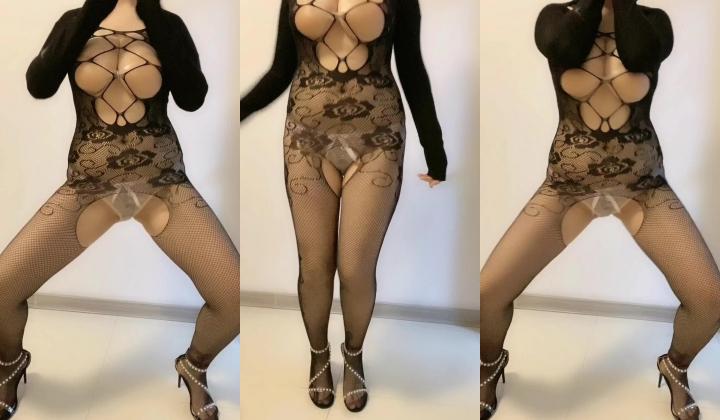 快手已永久封停18万粉丰腴大胸反差骚女【欣妹妹】全裸骚舞、抖奶、顶胯各种高潮脸