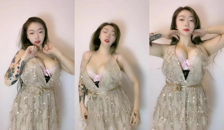 快手已永久封停18万粉丰腴大胸反差骚女【欣妹妹】全裸骚舞、抖奶、顶胯各种高潮脸