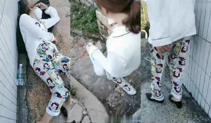 小哥带着女神穿着睡衣 到山上郊外 放入跳蛋让女神叫床要高潮了 在废弃的屋子打野战 旁边还有一群人