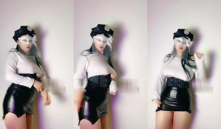 快手已永久封停18万粉丰腴大胸反差骚女【欣妹妹】全裸骚舞、抖奶、顶胯各种高潮脸