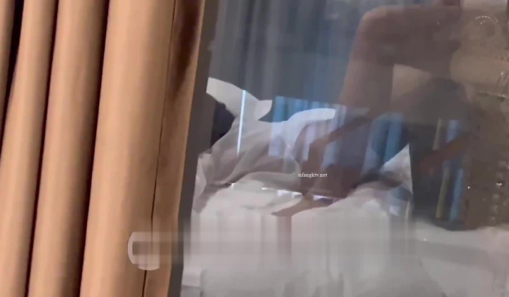 女神反差婊甘愿成为大神小母狗！推特大屌调教性爱行家【艾伦】私拍，大奶蜂腰翘臀美女被大鸡巴征服各种