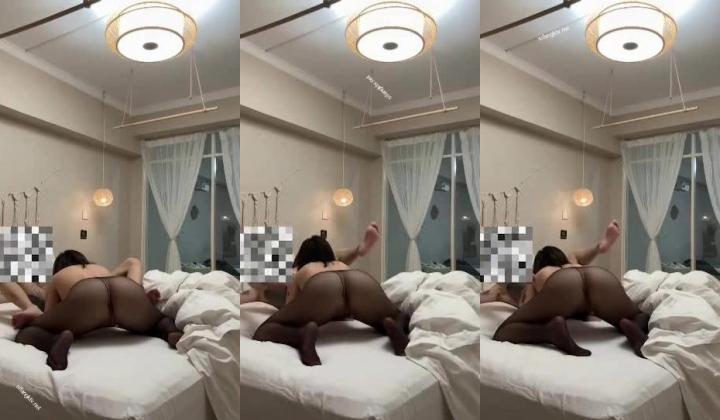最新 ️【重磅核弹】大神 轩轩 VIP福利，约炮颜值母狗抖音女神
