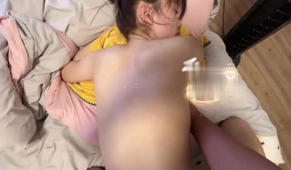 【重磅】约啪大神【狮子座】，极品学妹女神，超美，露脸特写美穴，插入，娇喘声好销