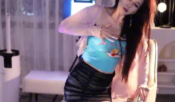 网易CC骚逼主播【沐妍】裸舞诱惑，少毛奶圆，好身材大长腿，刷礼物掰逼给你看