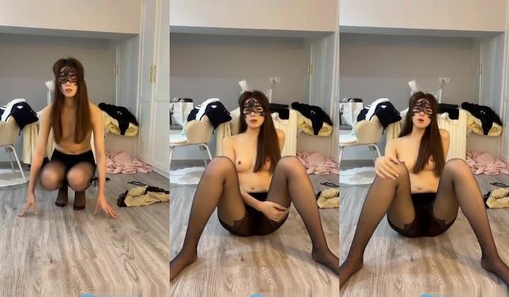 真大神「宝马哥BMWZ」1号女主长腿美乳微露脸母狗，《饮尿，吞精，肛交》土豪的极品人形母狗！