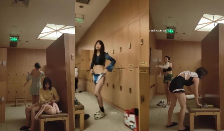 最新流出女主播【少女时代】潜入温泉洗浴会所更衣室偷拍酷似陈妍希的美女超好身材比例可惜胸不够大