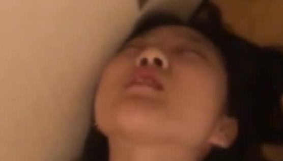 四个顶级颜值学生妹反差婊大尺度啪啪自拍流出，一个个的平日里都是害羞的乖乖女，和男友到了床上，就变