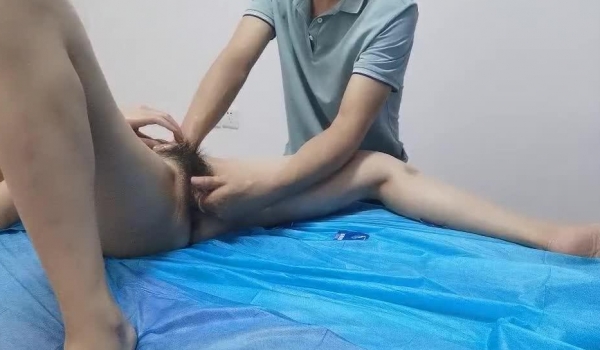 教音乐的老师叫床声非常优美动听被骚师父操的呃呃呃
