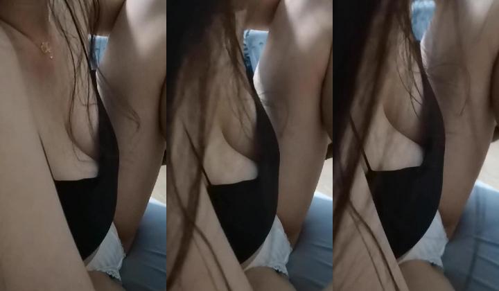 海角-出租房里的姐姐，D罩杯大白乳，难以搞定的姐姐
