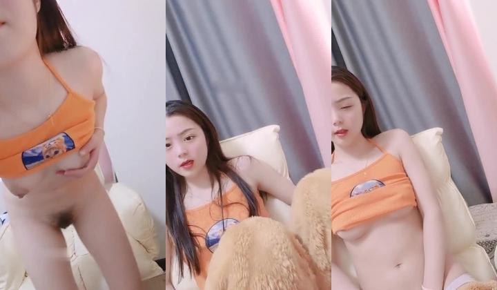 刚成年在校学妹~！【小嫩妹】小小年纪这么骚！水晶棒插B
