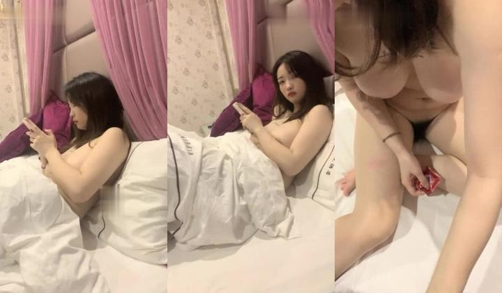 大奶子骚货娇妹妹露脸宾馆约炮，玩的非常开口交大鸡巴活真不错，非常配合小哥的抽插，追求性爱的高潮