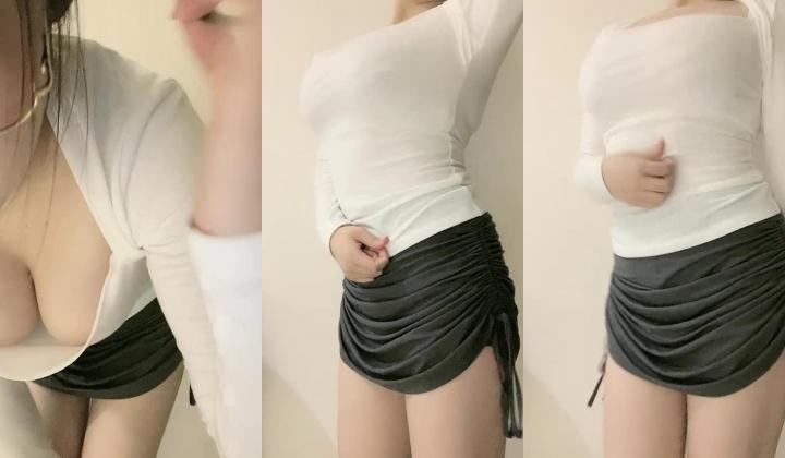 火辣娜扎【安静的小女孩】，酥酥麻麻的大奶美乳，浴室乳交 呻吟娇喘分分钟想射！