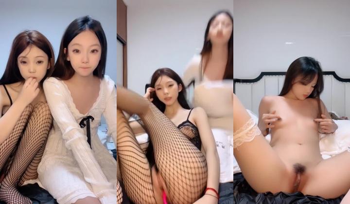 ️高颜嫩妹【06极品姐妹】高颜娇小可爱小嫩妹情趣黑丝磨豆腐道具骑乘互插手扣喷水