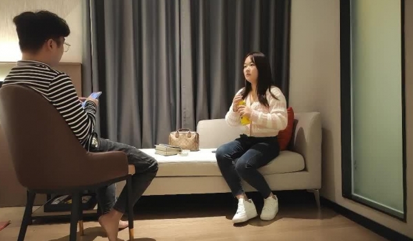专搞阿姨 换口味23岁胖胖嫩妹 胖子鸡巴算是废了操一会完全硬不起来