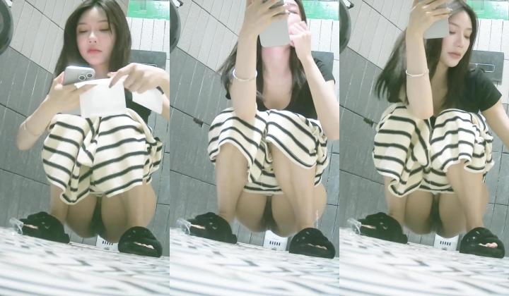 商场女厕多角度偷拍4位美女 各种极品小黑鲍鱼