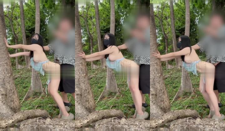 推特新晋海王淫妻约炮博主「ICICIS」跟男友去度假把欣欣子拉出去野战！下午在树林里猛干内射，晚
