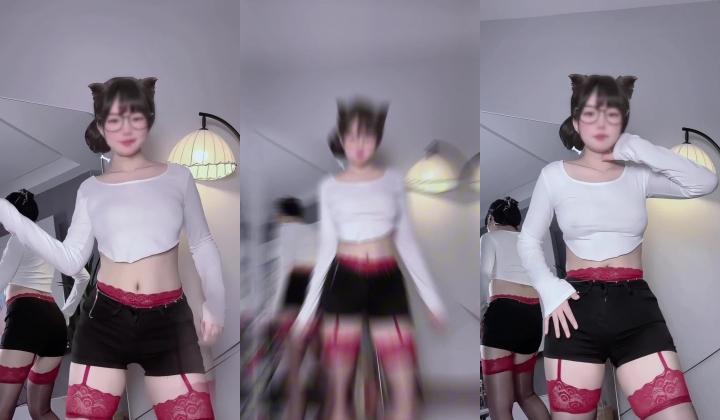 超人气女神【小仙云】VIP裸舞 ️顶级变装 高质动感起飞了