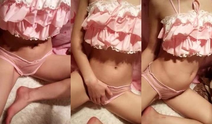 颜值福利姬嫩妹【软萌萝莉小仙】第五弹18套，幼态白虎。粉奶粉穴
