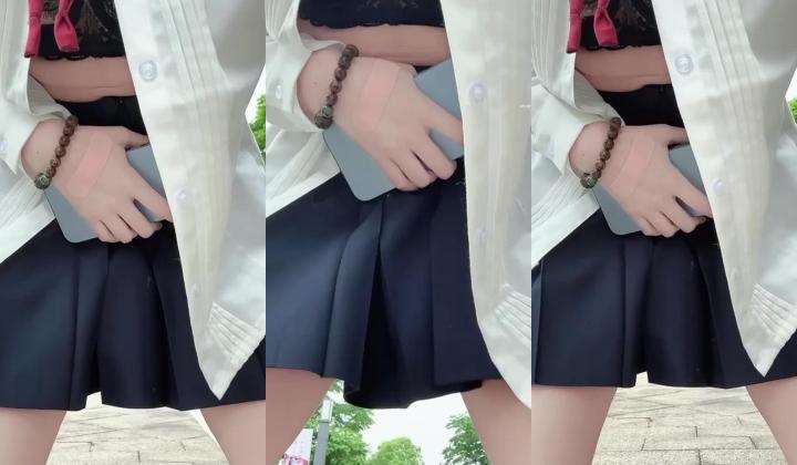 推特21万粉极品美少女潮吹萝莉公主【兔崽爱喷水】订阅私拍，可盐可甜各种制服人前户外露出道具紫薇喷