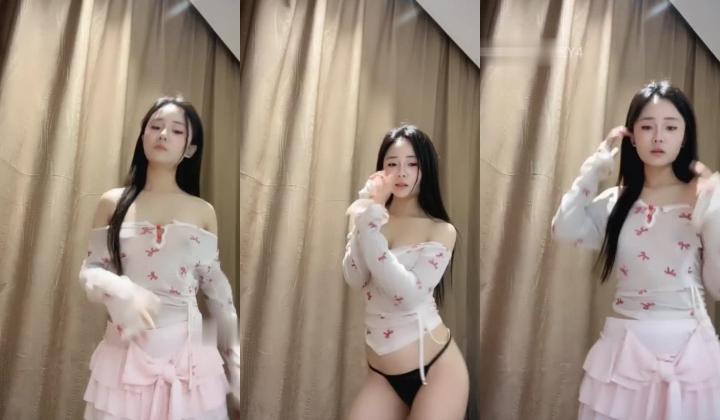 ️学妹小女神【橙橙呀】身材好好 脱光光揉逼掰穴完美展现