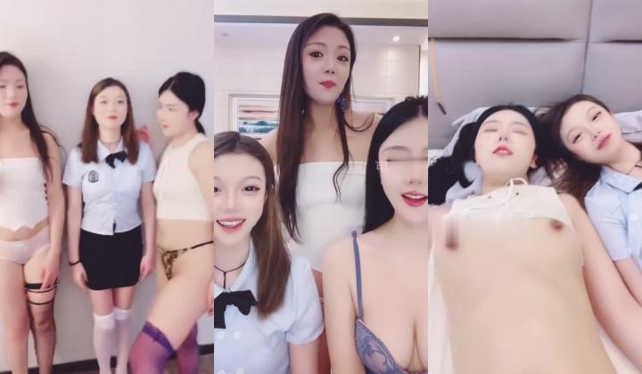 ️黑丝御姐【白兔】高颜眼镜御姐双飞黑丝制服舌吻口爆足交无套内射