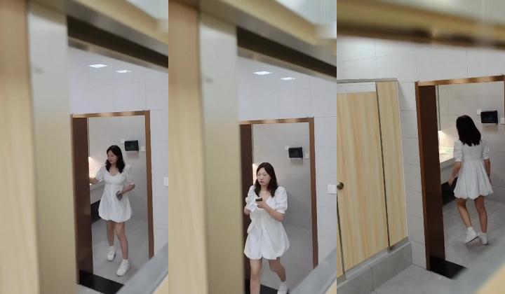 路边公厕全景偷拍连衣裙美女肥美的一线美鲍鱼