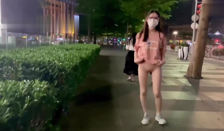 【Smaxskin】推特户外露出女神户外公共场所露出